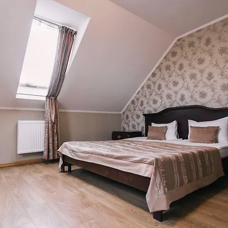 Hotel Biдень Lviv