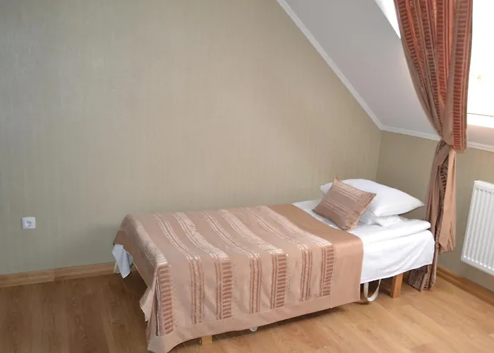 Hotel Biдень Lwów